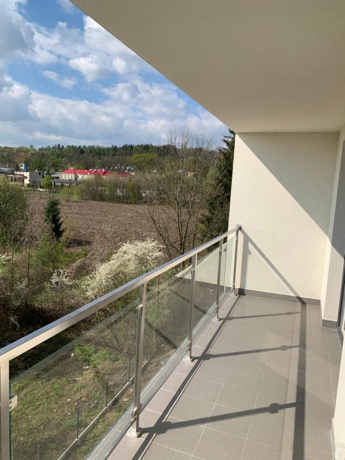 Apartament Green Estate Przemysl Ngoại thất bức ảnh